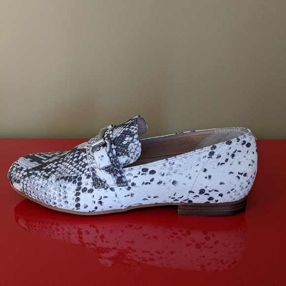 Steve Madden Loafers - Picture 6 of 7